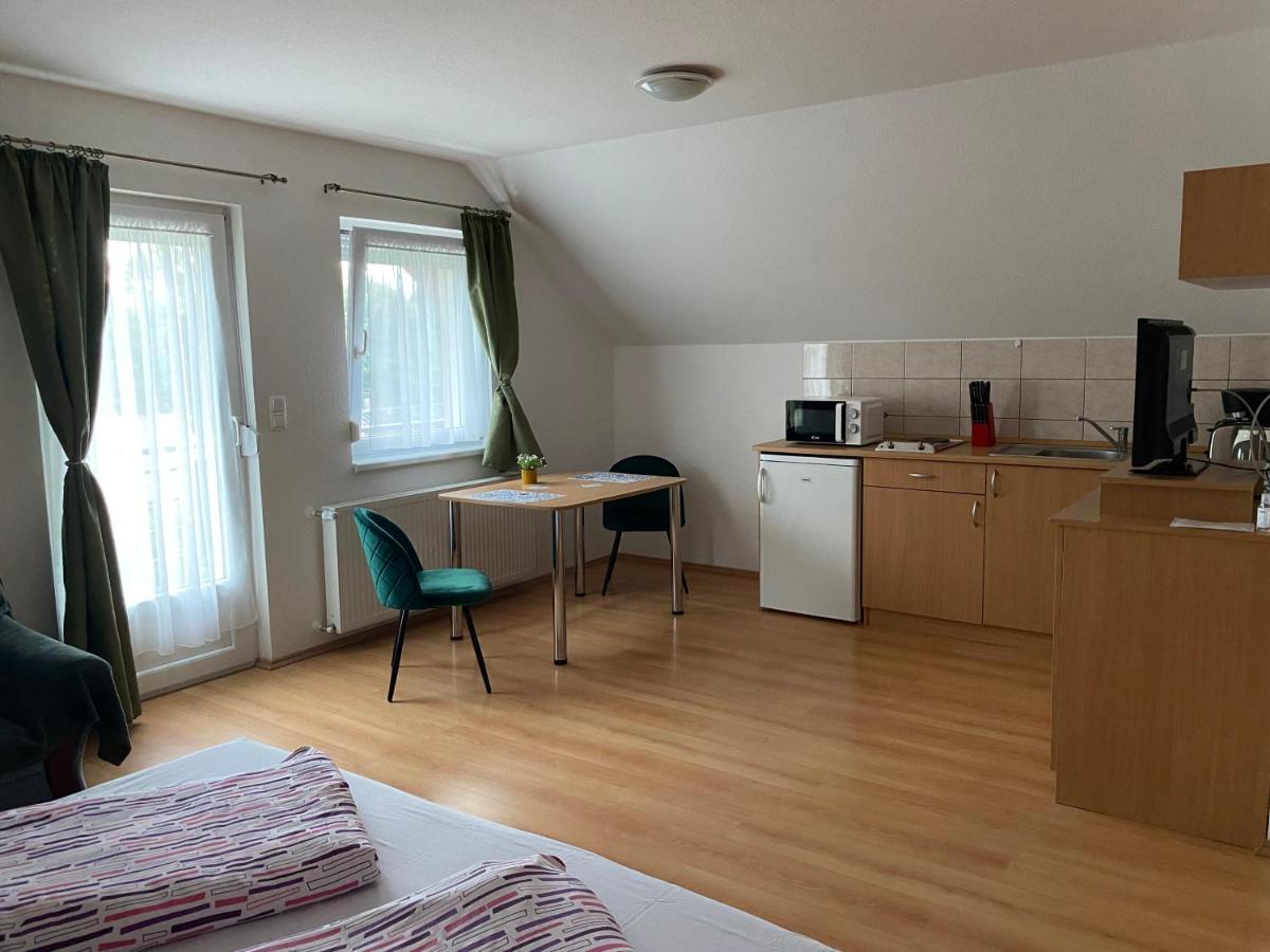 Bonita Apartmanhaz Apartment Zalakaros Ngoại thất bức ảnh