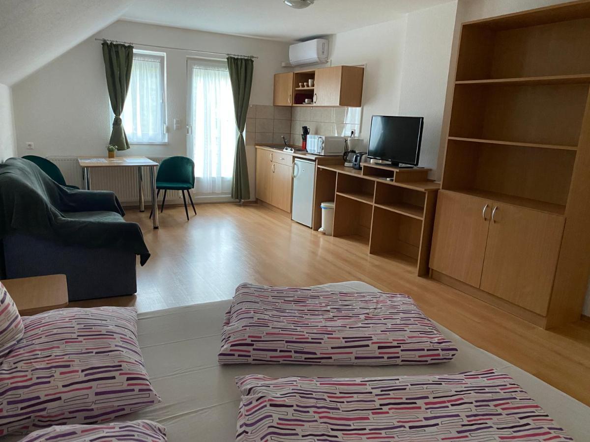 Bonita Apartmanhaz Apartment Zalakaros Ngoại thất bức ảnh