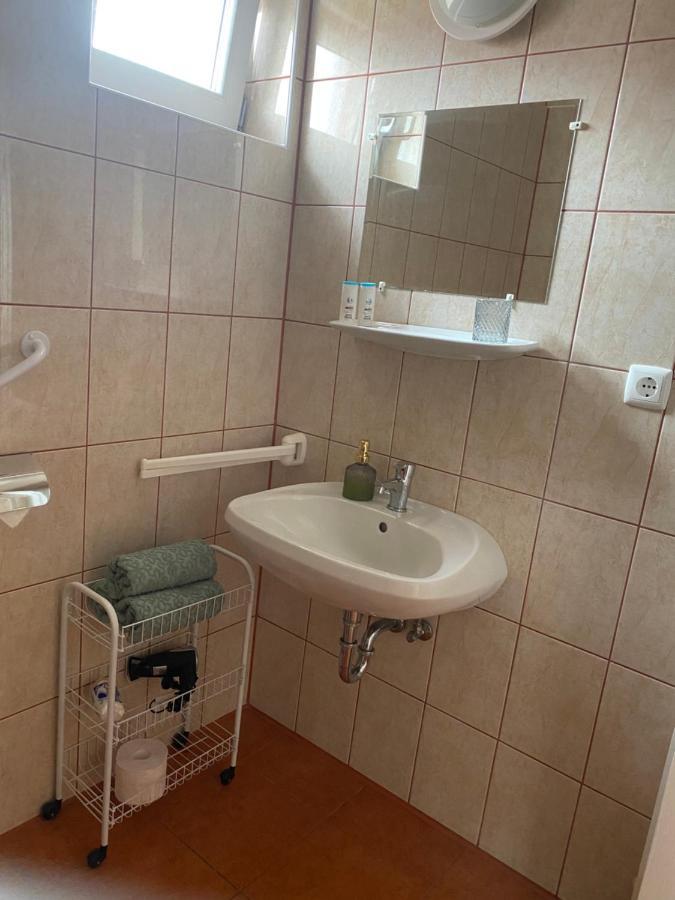 Bonita Apartmanhaz Apartment Zalakaros Ngoại thất bức ảnh